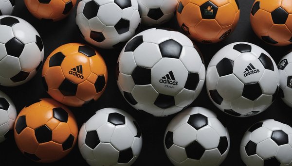 Comment choisir les bons ballons de football pour une école ou un club ?
